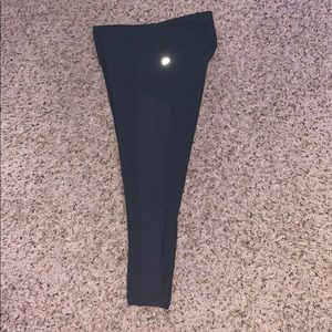 Fabletics Powerhold Capri leggings
